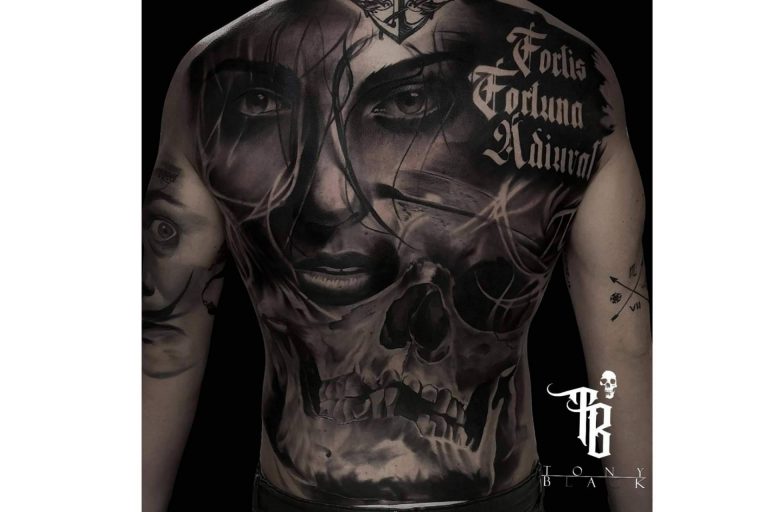 Estudio de tatuajes realistas en Barcelona con Steel of Doom