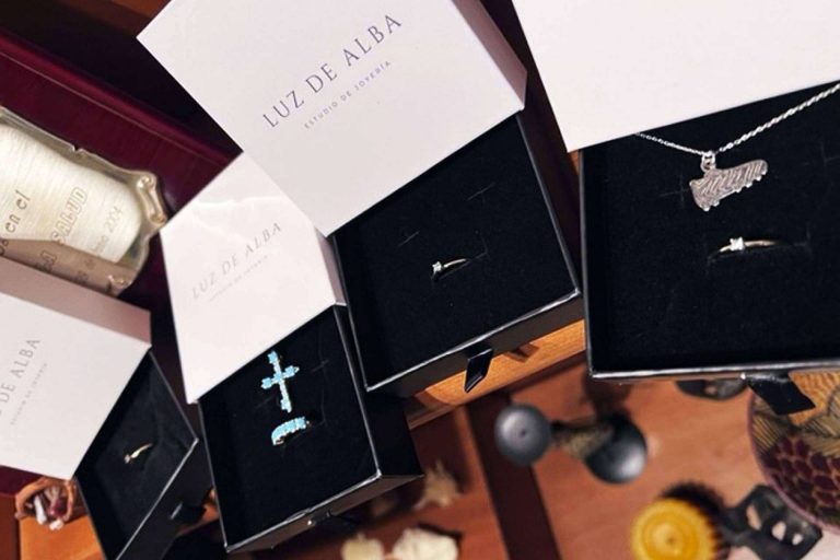Piezas de ensueño con las joyas artesanales de Luz de Alba pueden ser hechas realidad
