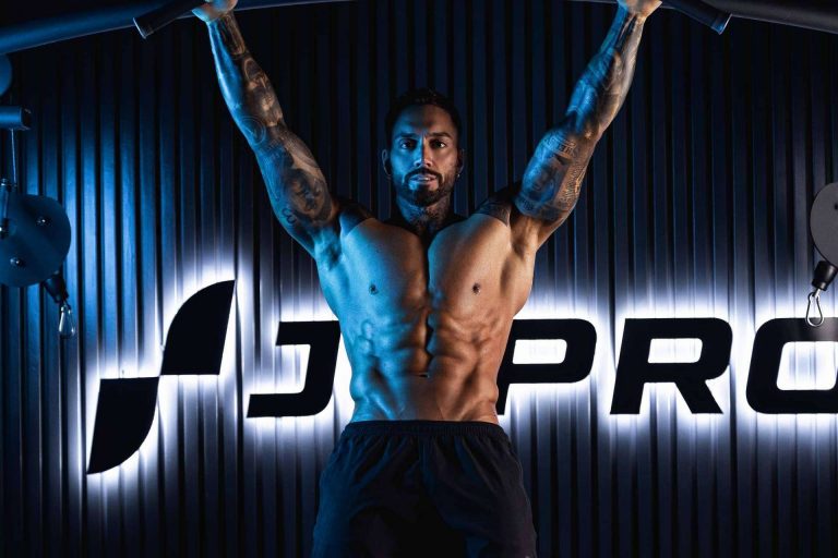 La app fitness de Juan Faro PRO ofrece planes personalizados