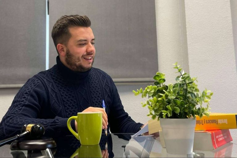 ¿Por qué para salir de ASNEF no es una buena idea el “hacerlo uno mismo”?