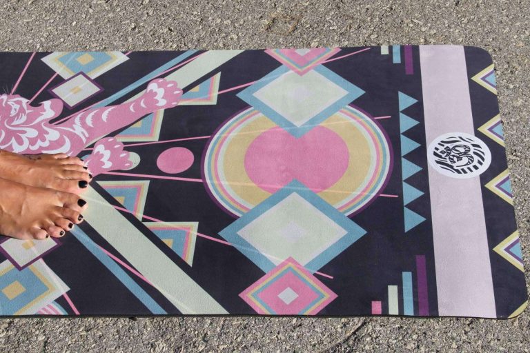 ¿Cuáles son los tipos de esterilla que permiten optimizar el yoga?