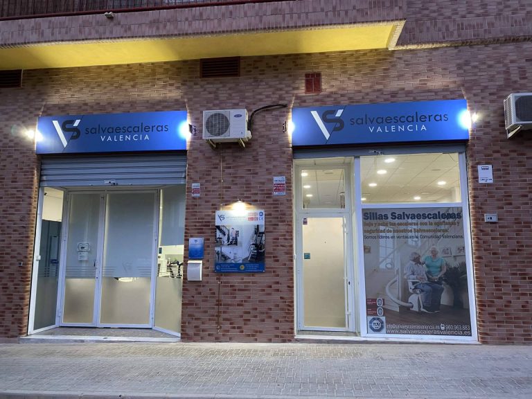 Salvaescaleras Valencia®, empresa de referencia en venta e instalación de sillas salvaescaleras, plataformas salvaescaleras y elevadores