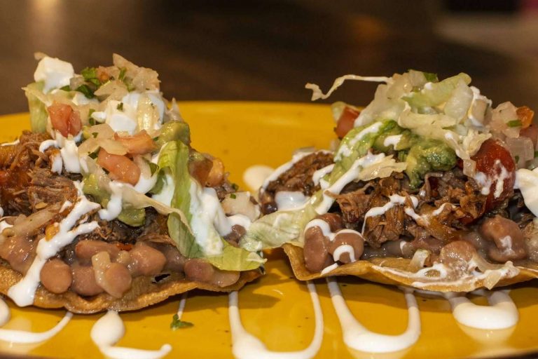 La Llorona ofrece comida mexicana a domicilio