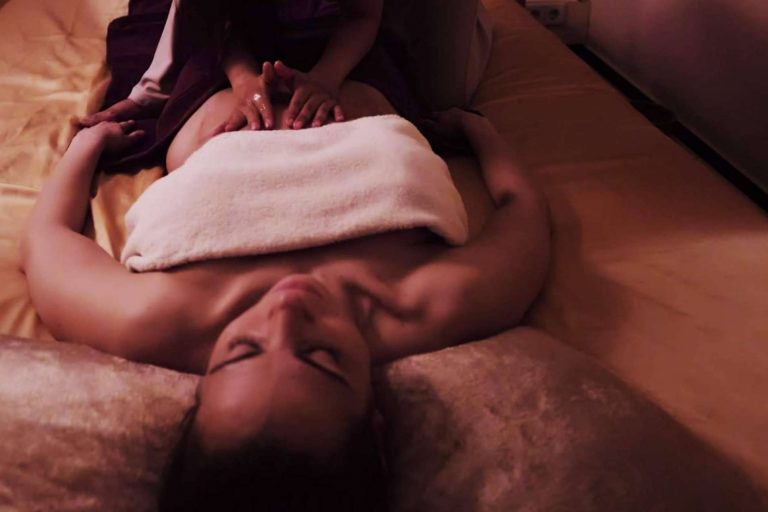 El regalo perfecto para San Valentín, un masaje en pareja de la mano de Lakshmi Barcelona