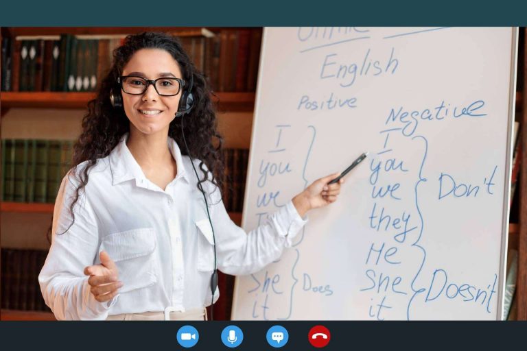 Mejorar el rendimiento de los trabajadores con cursos bonificados por parte de la fundación tripartita (FUNDAE), con Business Language Training