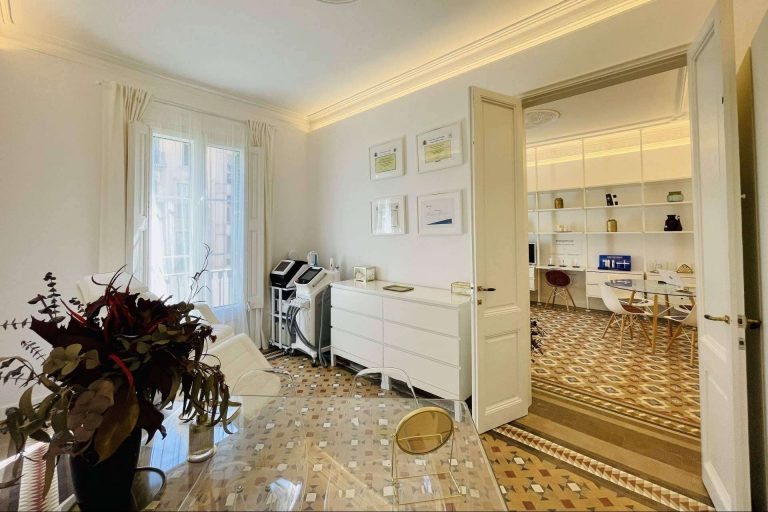 Nueva clínica de medicina estética en Barcelona, Elegansse