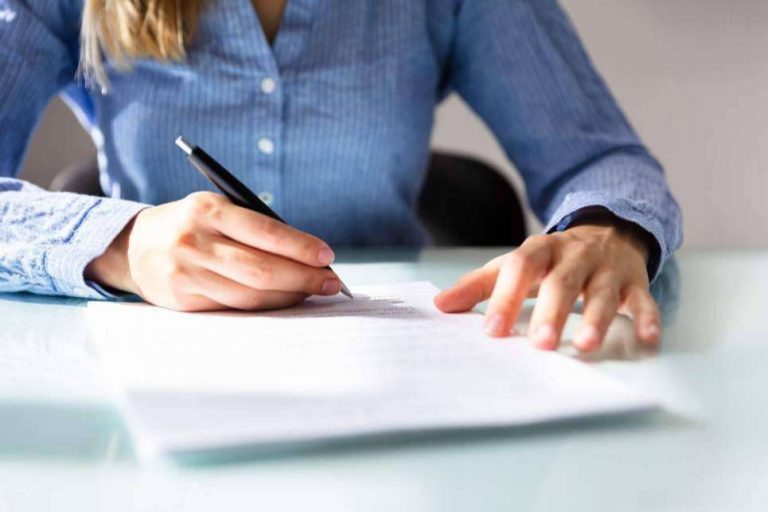 Contrato de trabajo, los aspectos básicos a tener en cuenta antes, durante y después de firmarlo