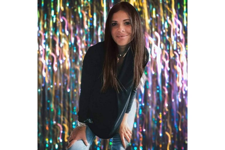 La nueva formación gratuita para la revolución interior de la mujer de la coach Nessita Arauz, Soy una valiente Butterfly