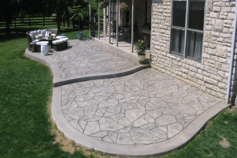 Hormigón impreso: qué ventajas ofrece y qué moldes existen