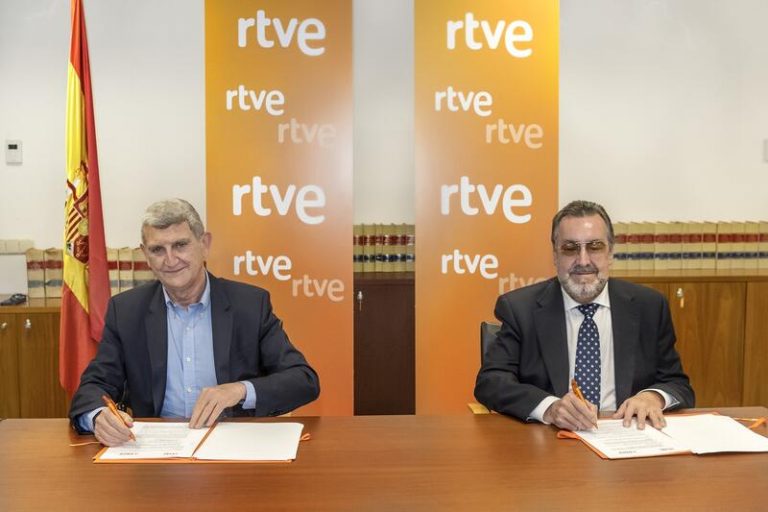 RTVE y ONCE firman un convenio para facilitar la inclusión social de las personas con discapacidad