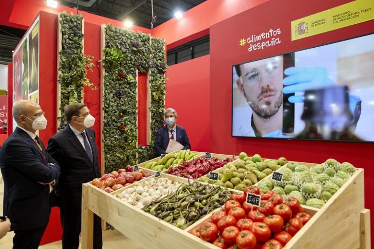 Las exportaciones agroalimentarias españolas baten récord en 2021, hasta alcanzar los 60.118 millones