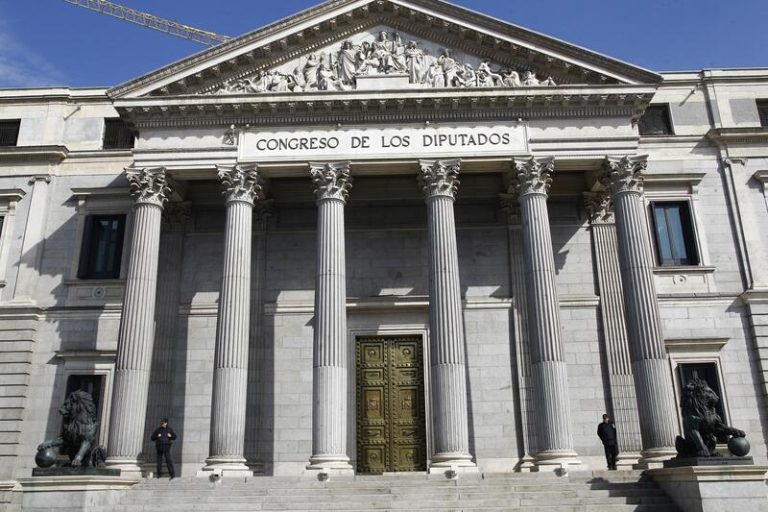 El Congreso iluminará su fachada con los colores de la bandera de Ucrania