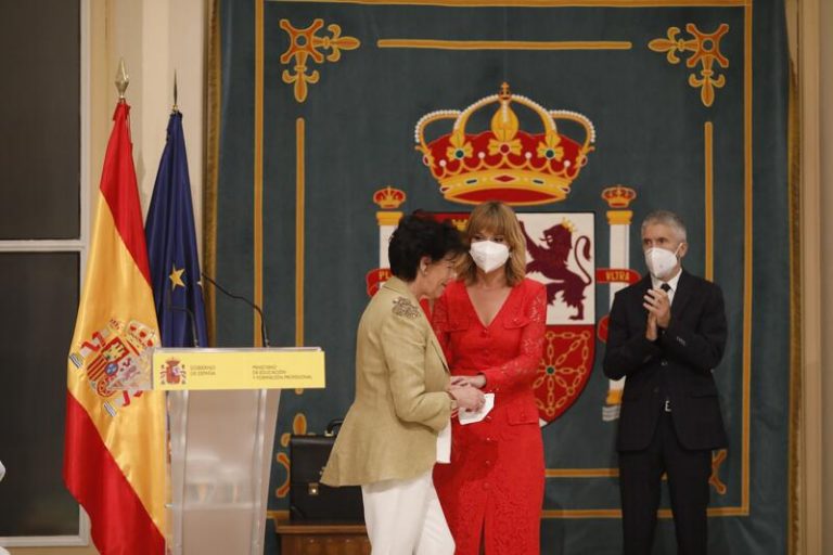 El Gobierno concede la Gran Cruz de la Orden Civil de Alfonso X el Sabio a Isabel Celaá