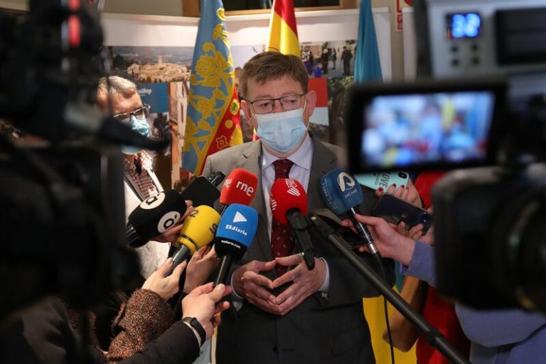 Generalitat anuncia un almacén logístico en Ciudad de la Luz y Feria de Valencia para envío de ayuda humanitaria