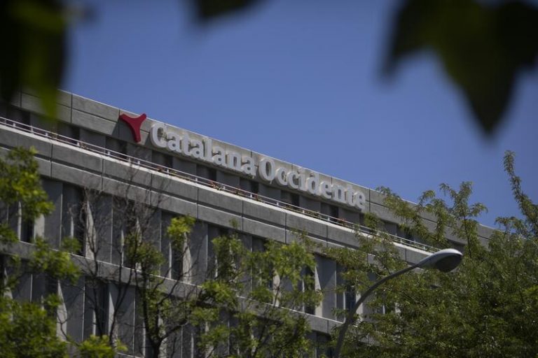 La junta de Catalana Occidente votará el 28 de abril el reparto de un dividendo de 0,4463 euros