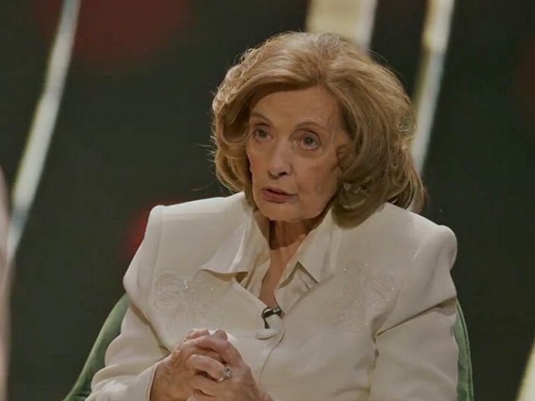 María Teresa Campos hace un repaso a toda su vida y vuelve a pedir trabajo