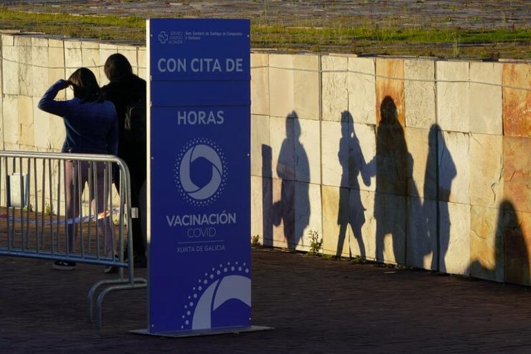 Galicia administra otras 3.364 dosis de la vacuna contra la covid-19