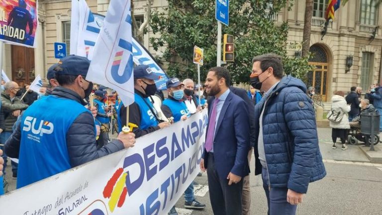 Garriga pide incentivos para los agentes de la Policía Nacional en Cataluña