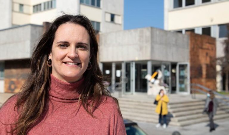 Investigadores de la UC desentrañan el proceso de metalización de compuestos de tierras raras