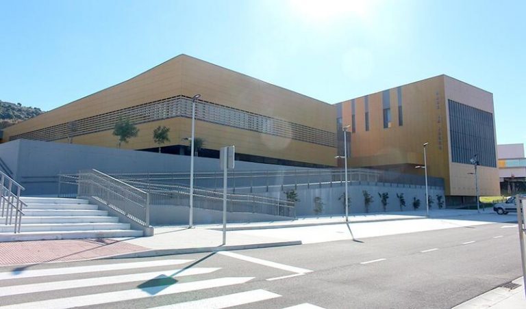 Andalucía sube en 38 hospitalizados hasta 690 y en tres pacientes en UCI hasta 90