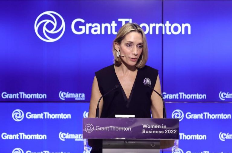 España logra el mayor número de mujeres directivas de su historia, con un 36% de puestos