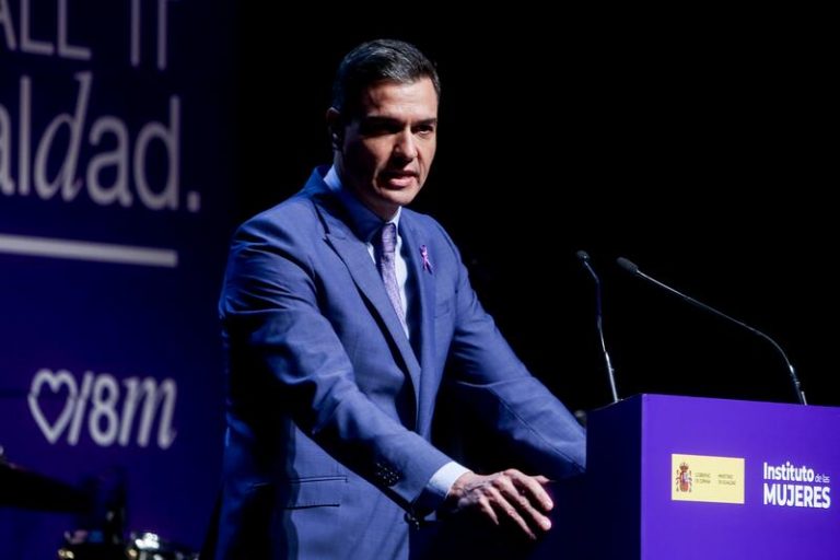 Sánchez pide a Feijóo que deje de lado la ambigüedad y concrete si va a pactar con Vox en Castilla y León