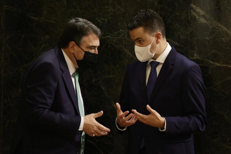 Congreso rechaza poner fecha al debate de la comisión de Podemos de abusos en la Iglesia