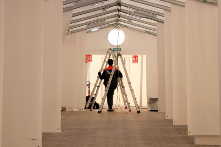 Valencia ofrece los hospitales de campaña para atender a personas refugiadas de Ucrania