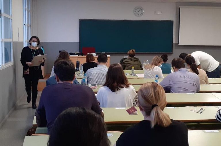 Más de 27.000 personas se examinan este domingo para obtener plaza de auxiliar administrativo en el SAS