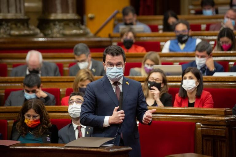 Pere Aragonés no acude a la foto de familia de la Conferencia de Presidentes para evitar el encuentro con el Rey