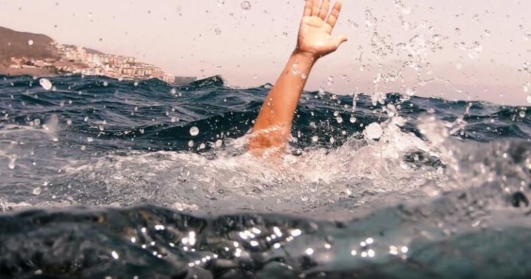 Fallecen 4 personas ahogadas y 6 resultan afectadas por el fuerte oleaje en Canarias