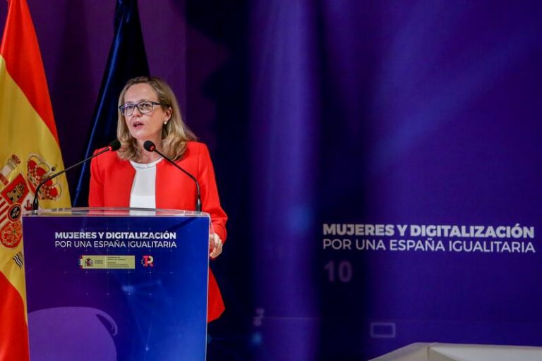 El Gobierno transfiere 155 millones a las comunidades para mejorar el acceso a Internet con fondos UE