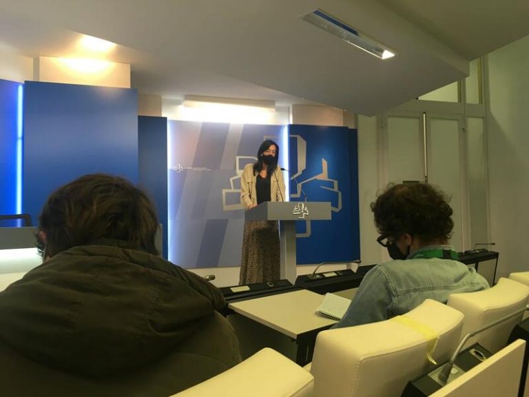 Vox estudia solicitar al Tribunal Constitucional la inhabilitación de los miembros de la Mesa del Parlamento Vasco