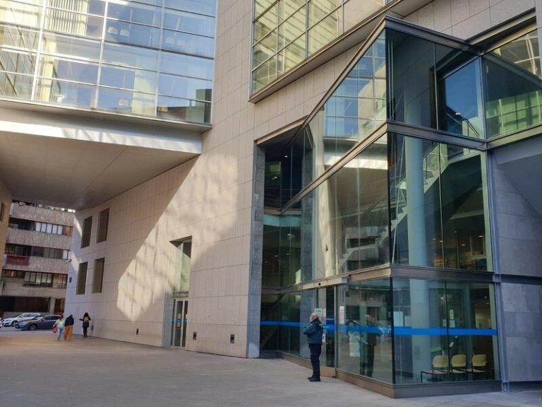 Piden más de 8 años de cárcel a un acusado de mantener un encuentro sexual con un menor a cambio de dinero