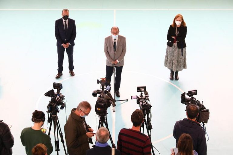 Aragón recibe a 402 refugiados, 55 de ellos menores ya escolarizados