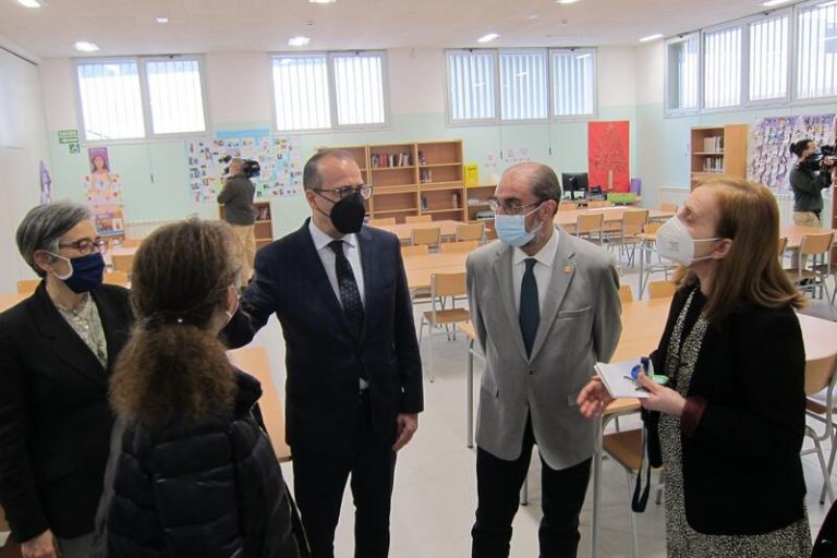 Lambán cree que no habrá desabastecimiento y que se aplicarán medidas para hacer frente a la subida de los precios