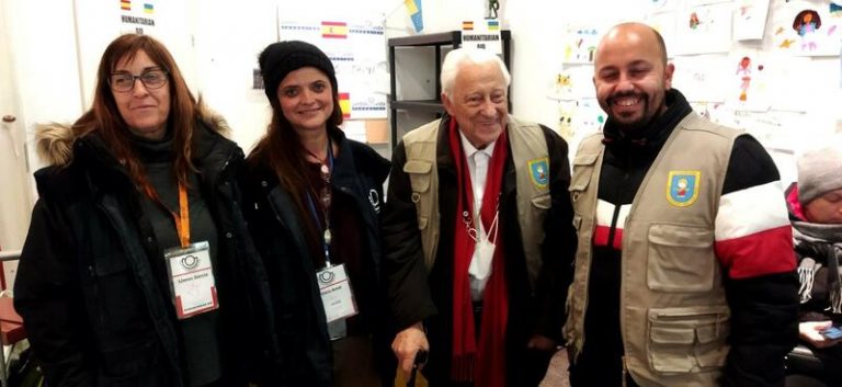 Juntos por la Vida refuerza su labor en la frontera para ayudar a las personas que huyen de la guerra