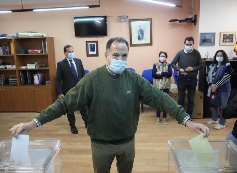 Alfonso Alonso formará parte de la delegación vasca que participará en el Congreso de Sevilla