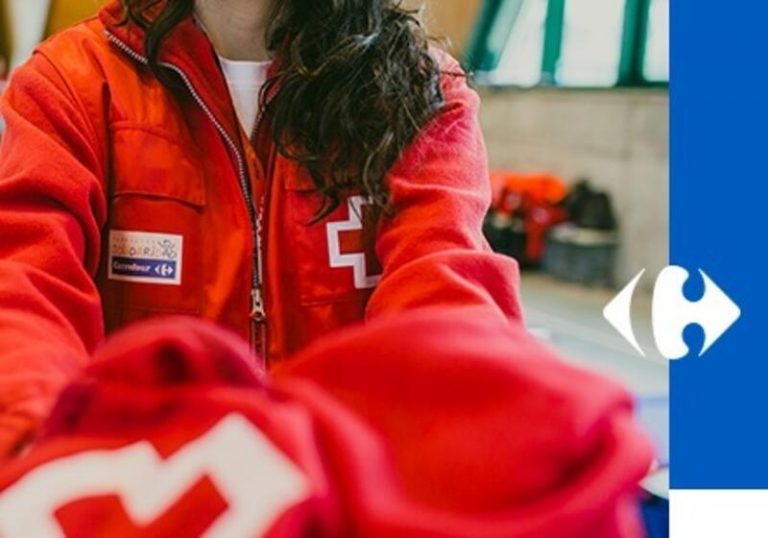 Carrefour y Cruz Roja lanzan una campaña de ayuda humanitaria para los refugiados ucranianos