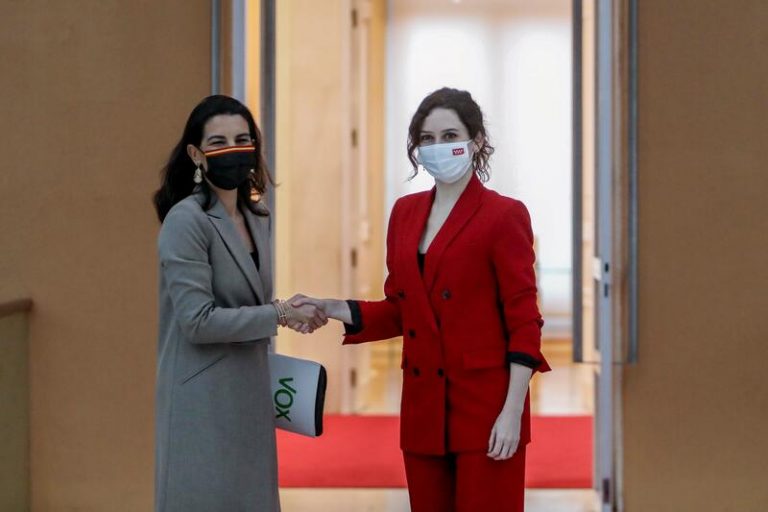 Vox y PP llegan a un acuerdo para reducir el número de diputados de la Asamblea de Madrid de 136 a 91