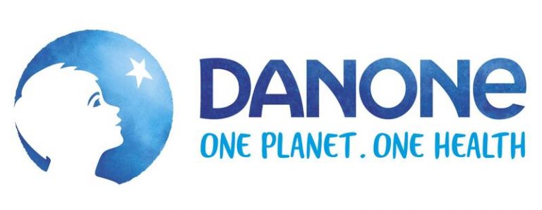 Danone para la producción en 2 de sus 7 plantas españolas por falta de materias primas