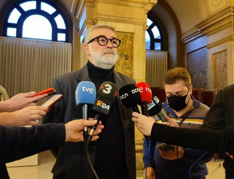 La CUP pide retirar la proposición de PSC, ERC, Junts y comuns sobre el catalán en las aulas