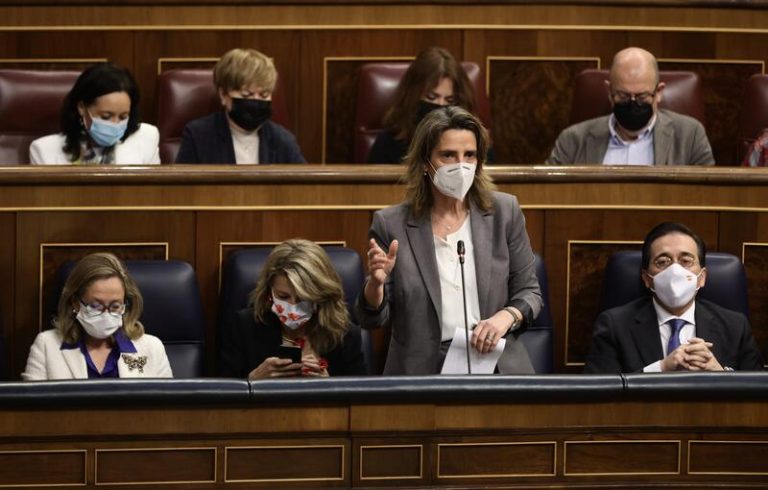 Ribera aplaude el acuerdo con transportistas y confía en que otras petroleras sigan el movimiento de Repsol