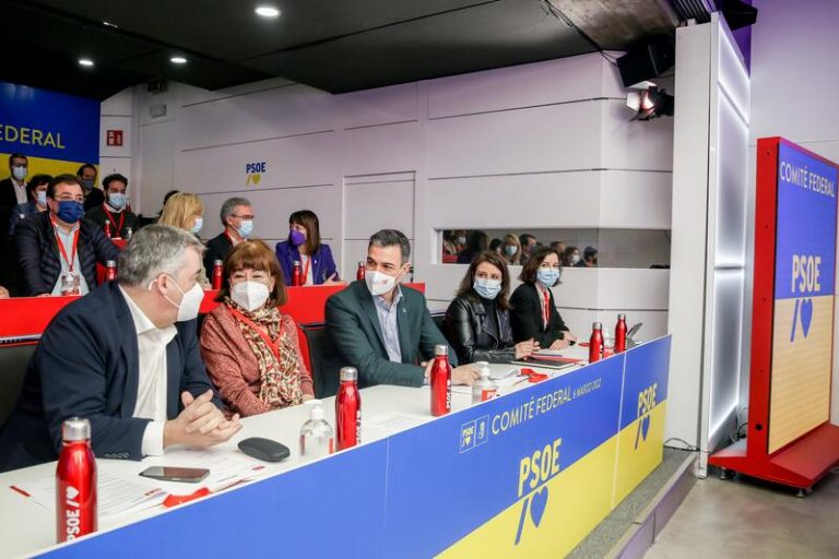 Ferraz promueve mociones de apoyo al pueblo saharaui pero omite el acercamiento a Marruecos y la carta de Sánchez