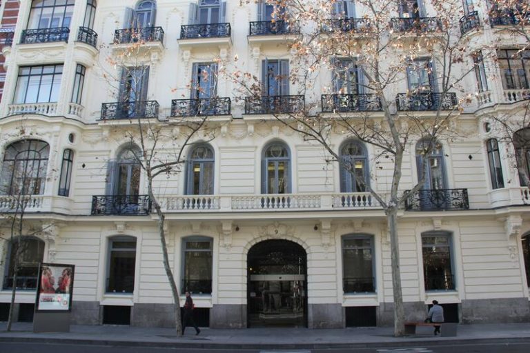 Tecnología y derecho se unen en el Global Legal Hackathon 2022 para ayudar a los refugiados