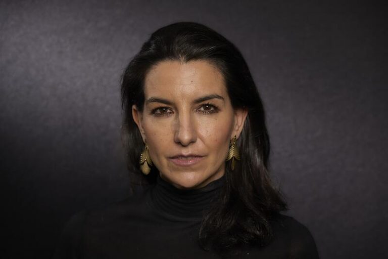 Monasterio dice que la constructora de su chalé tenía deudas para justificar su impago