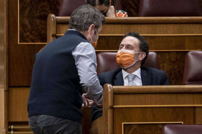 Trabajo se niega a enviar a Cs un estudio sobre la subida del SMI