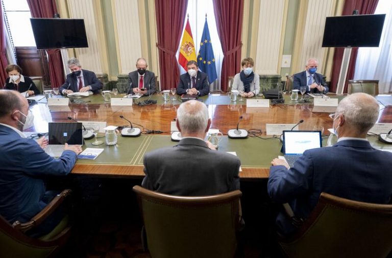 El sector pesquero manifiesta su decepción por el paquete de ayudas del Gobierno