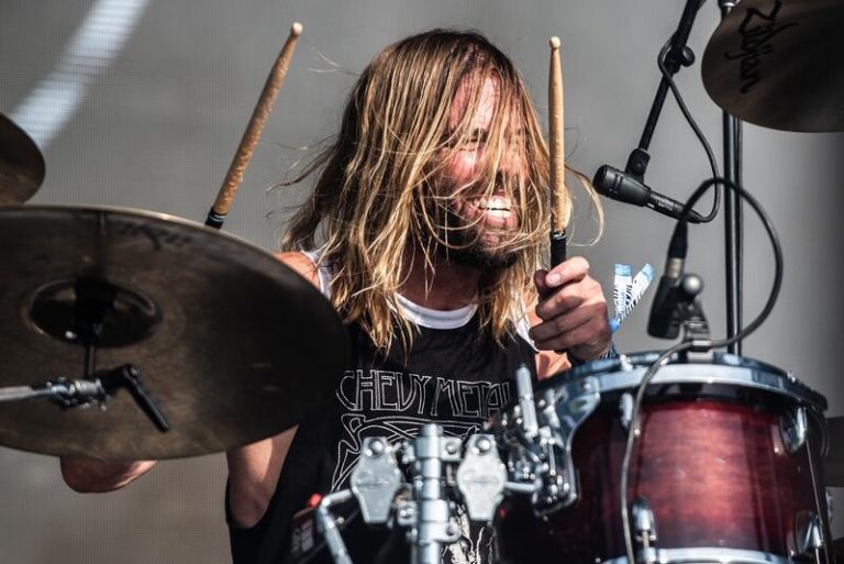 The Foo Fighters cancela su gira mundial de 2022 tras la muerte de su batería Taylor Hawkins