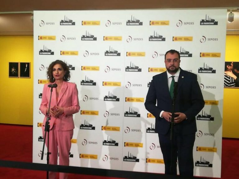 Montero confía en acercar posiciones de las CCAA sobre financiación autonómica en esta legislatura